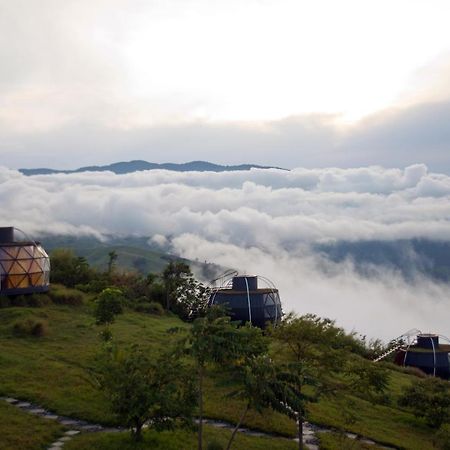 Aramaga Rift Valley Lodge Fort Portal エクステリア 写真