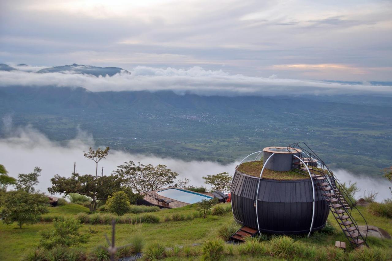 Aramaga Rift Valley Lodge Fort Portal エクステリア 写真