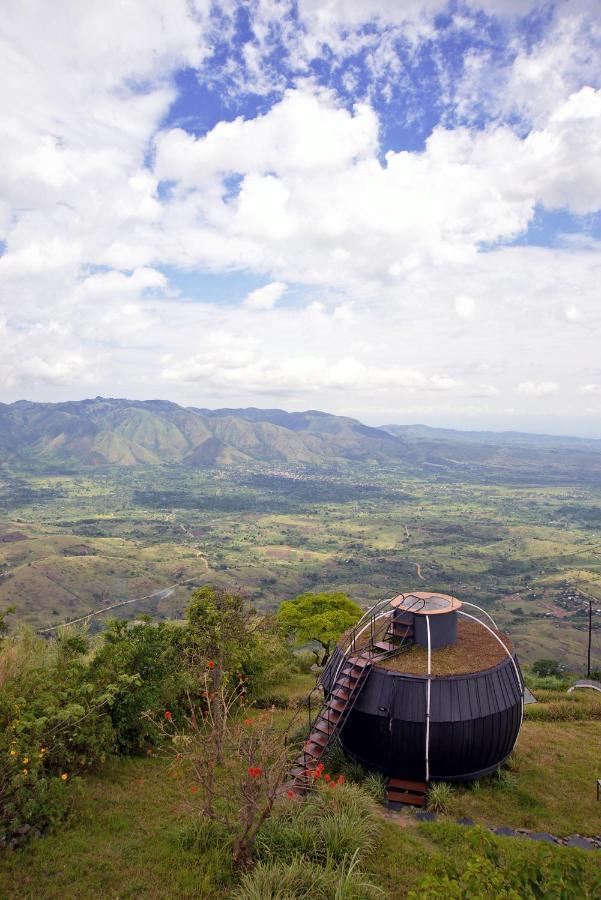 Aramaga Rift Valley Lodge Fort Portal エクステリア 写真