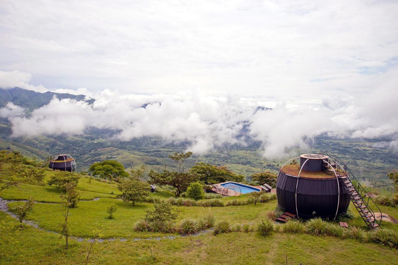 Aramaga Rift Valley Lodge Fort Portal エクステリア 写真